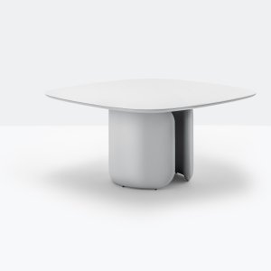 Boardroom with Elinor 3755 chairs and the Elinor 300 by 110 table