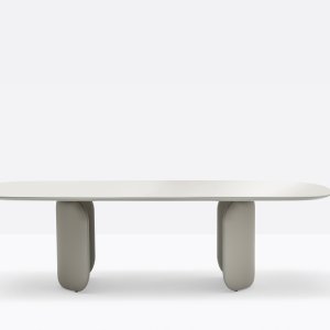 Elinor 3756 low back by Pedrali beside a meeting table