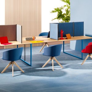 Toa by Pedrali, design Robin Rizzini, in a corporate boardroom