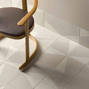 Edge tiles drawing a border in Puzzle