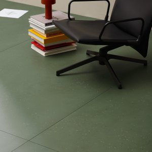 Verandah paved with Mutina Primavera stoneware