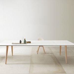 Pigreco single top desk with two cable ports