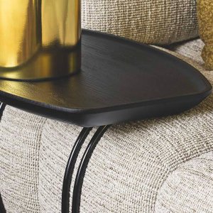 Qubik pouf 147 x 100 cm beside the sofa
