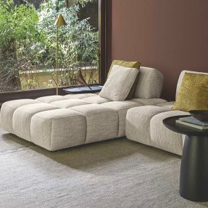 Straight Qubik sofa 247 cm in Tiepolo 10 fabric