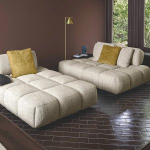 Qubik WIDE chaise longue by Flexteam in a reception