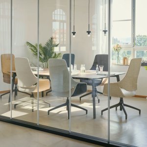 se:mission with a polished aluminium base