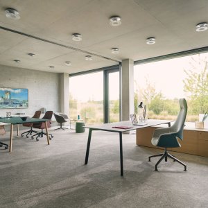 Armrests moulded into the shell of se:mission