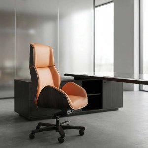 Guest chair Suoni in the 730 millimetre width