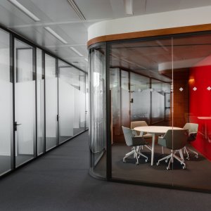 Noce canaletto wood finish on a W80 solid panel