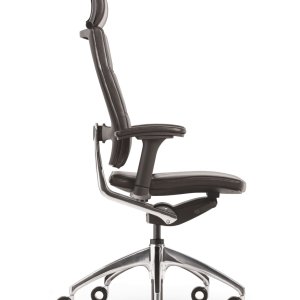 Dorsokinetic backrest of Open Up supporting a sideways turn