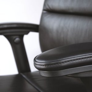 Sedus Open Up executive chair in an Indian corporate cabin