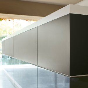 Vogue by Frezza, designed by Perin & Topan, linear composition for an office reception