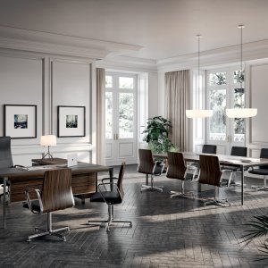 Matte white steel frame of the Quadrifoglio desk