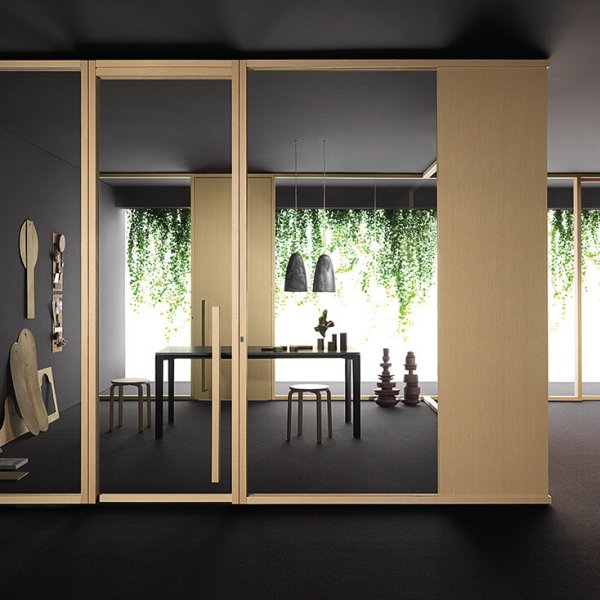 Large office divided by reconfigurable Citterio wall systems