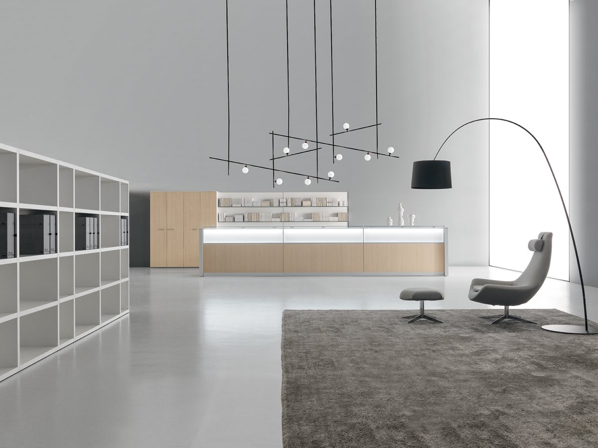 Reception Desks & Counters