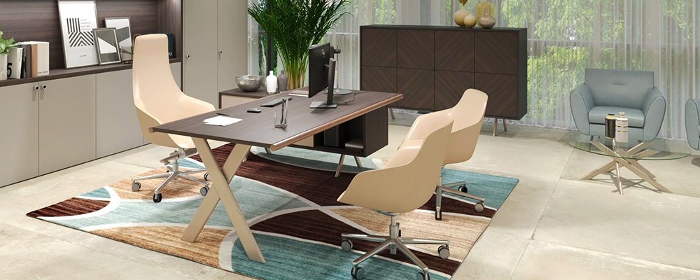 Desk with return and credenza