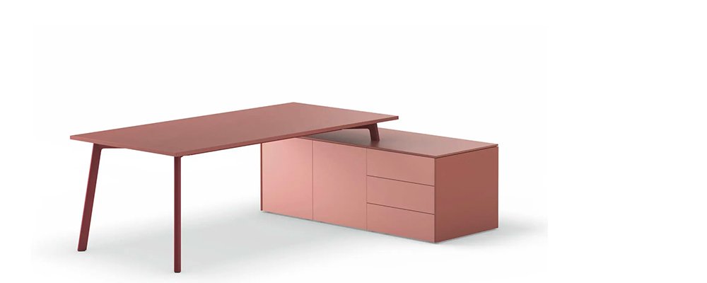 Desk with return and credenza